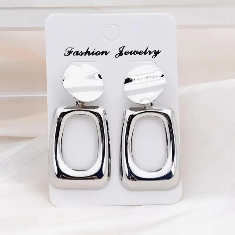 S3df2e50c16074d98896573e127440f966